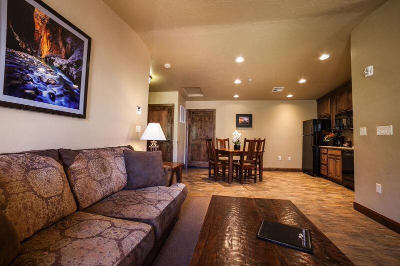 Cable Mountain Lodge Springdale Habitación foto